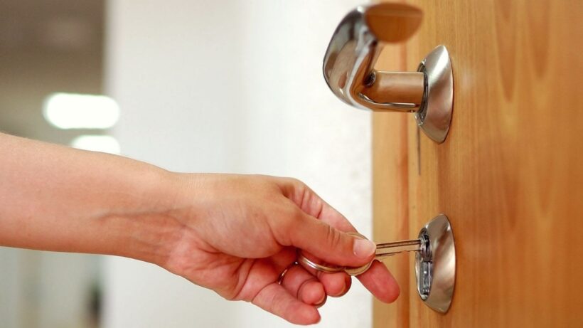 A PROFESSIONAL LOCKSMITH OFFERS MORE SERVICES THAN YOU MAY THINK